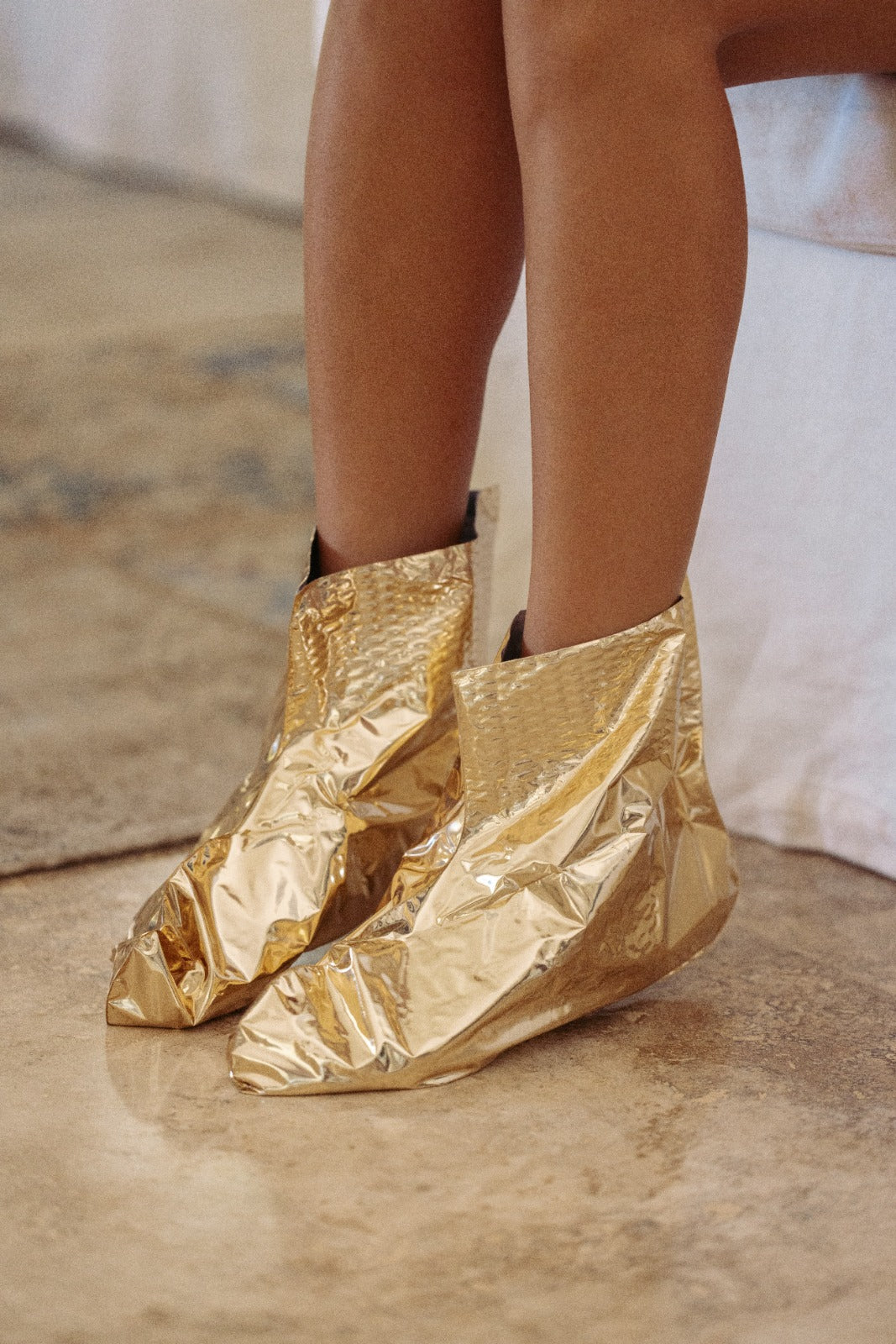 Gold wrapping foot mask “peptide”